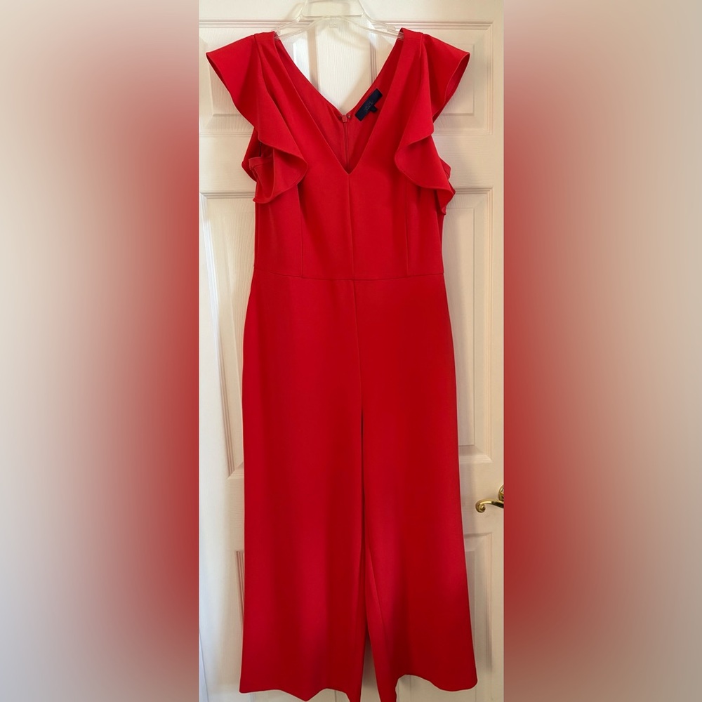 Ruffled jumpsuit - Picture 2 of 4